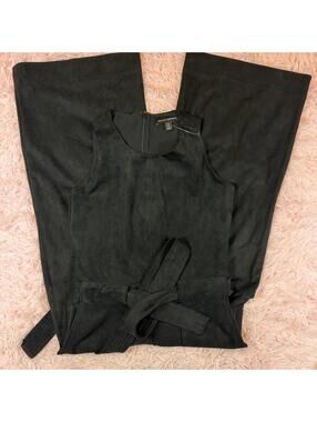 Banana Republic black suede wide leg jumpsuit with tie waist Size 00 #suede
